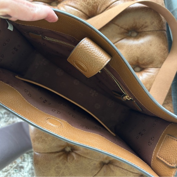 Tory Burch Brown Leather Shoulder Bag - Picture 4 of 6